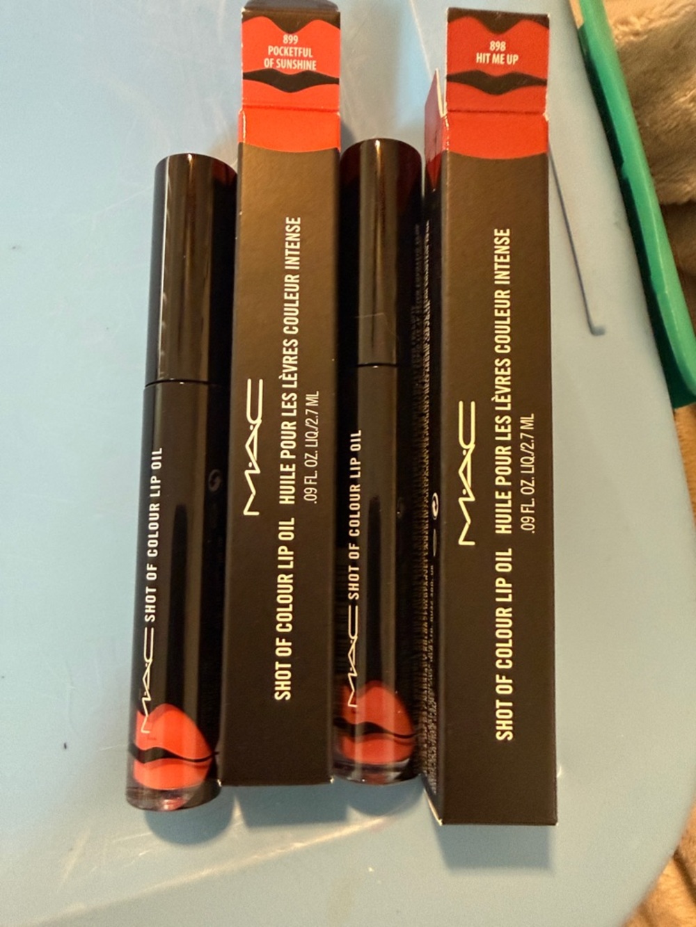 MAC Cosmetics Shot of Colour Lip Oil - Pocketful of Sunshine (Peach Coral)